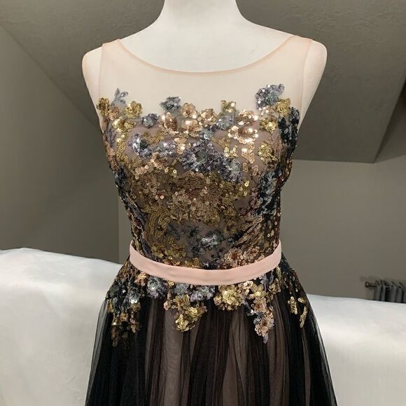 New Embroidered Floral Lace Sequins & beads Mesh Evening Dress - Picture 7 of 14